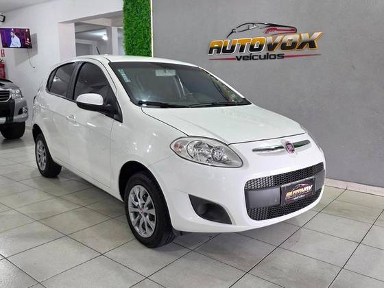 FIAT PALIO 1.0 MPI ATTRACTIVE 8V FLEX 4P MANUAL FIAT PALIO 1.0 MPI ATTRACTIVE 8V FLEX 4P MANUAL